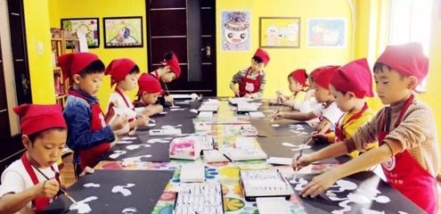 重庆熹墨文化传播有限公司 艺术文化咨询的专业桥梁